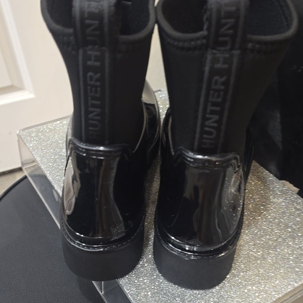 Hunter Ella Chelsea Waterproof Boots- Black/Black Shiny PVC - Picture 8 of 8